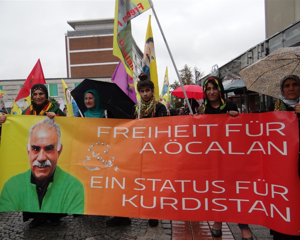 Ευρωπαϊκό Κουρδικό Κόμμα: Αύριο στην Στουτγκάρδη για τον Οτσαλάν!