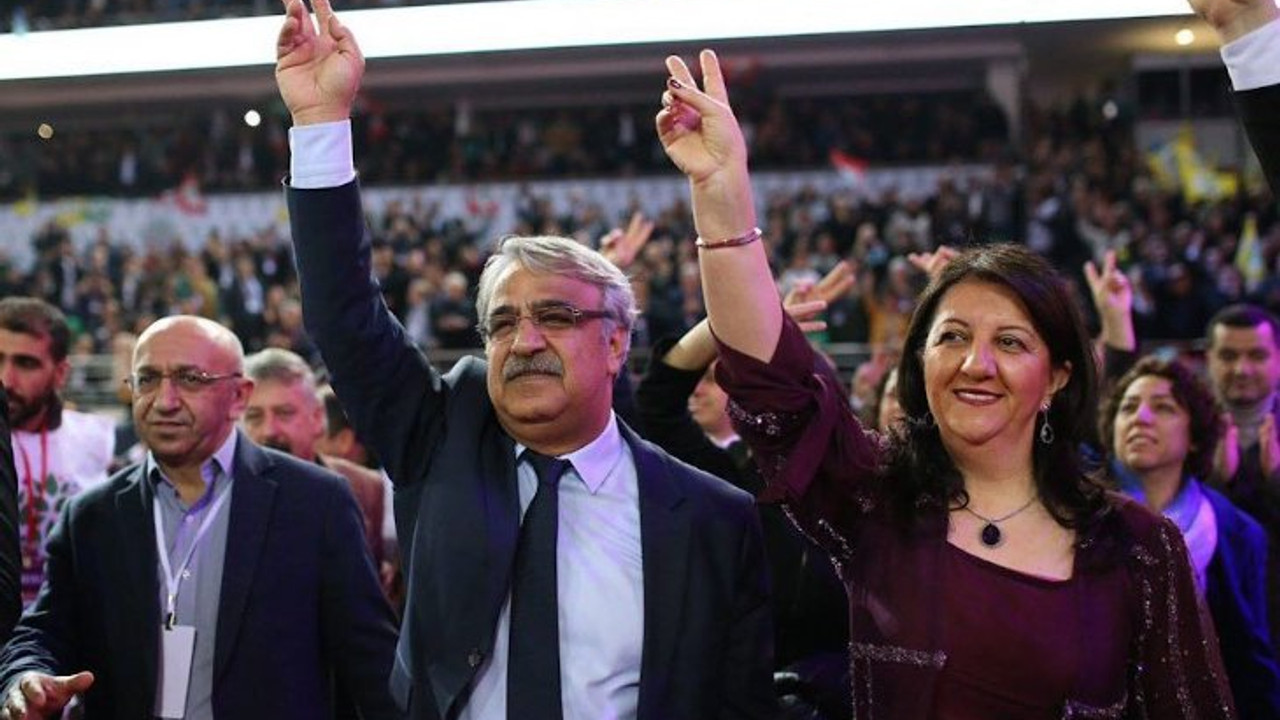 Το HDP προωθεί την εκστρατεία Δικαιοσύνη για όλους