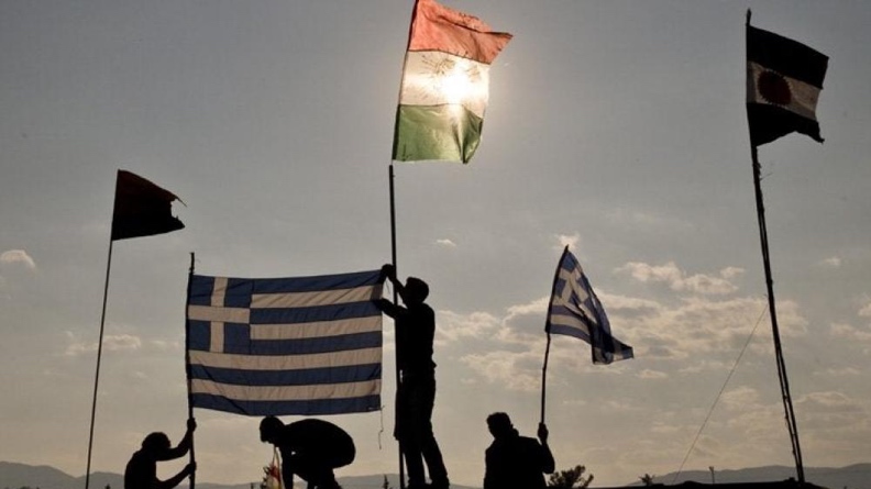 Ο Κουρδικός λαός στο πλευρό των Ελλήνων - Ζήτω η Επανάσταση