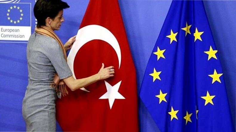 Ευρωπαϊκό Κοινοβούλιο: Η Τουρκία πρέπει να αποσυρθεί από τη βορειοανατολική Συρία