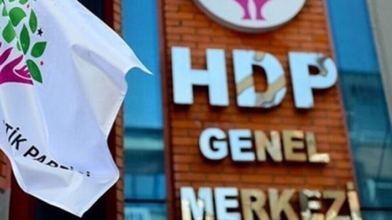 Το τουρκικό καθεστώς επιχειρεί να κλείσει το Δημοκρατικό Κόμμα των Λαών