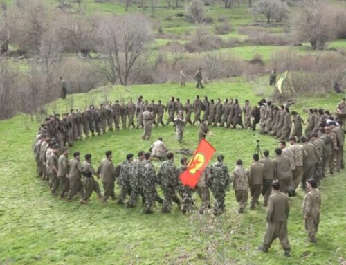 Πλάνα από επιχείρηση Κούρδων ανταρτών σε τουρκικό φυλάκιο στο Χακάρι