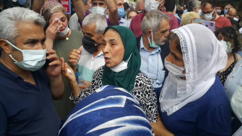 Μητέρα δολοφονημένου μέλους του HDP: Μία Deniz έφυγε, θα έρθουν άλλες χίλιες Deniz