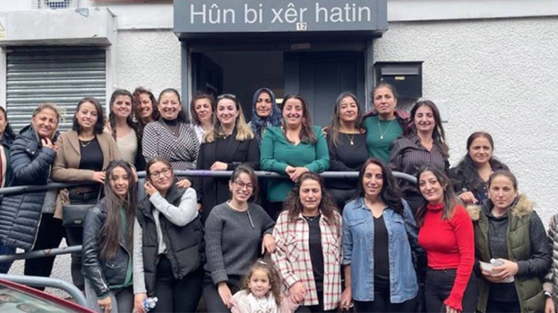 Η Κουρδική Γυναικεία Πρωτοβουλία της Σκωτίας δημιουργήθηκε για να αγωνιστεί για τα δικαιώματα των γυναικών