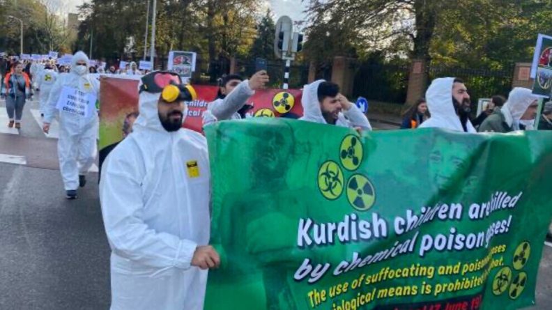 Διαμαρτυρία για τα χημικά όπλα: «Ο κουρδικός λαός απαιτεί δικαιοσύνη!»