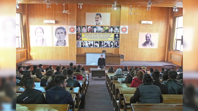 Ροζάβα: Ένα πανεπιστήμιο που γεννήθηκε από την επανάσταση