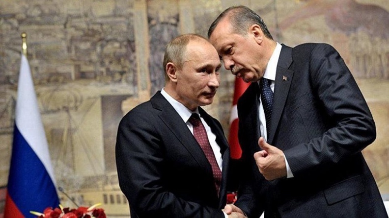 Πούτιν σε Ερντογάν: “Η Ουκρανία χρησιμοποιεί τουρκικά drones στη ζώνη συγκρούσης”