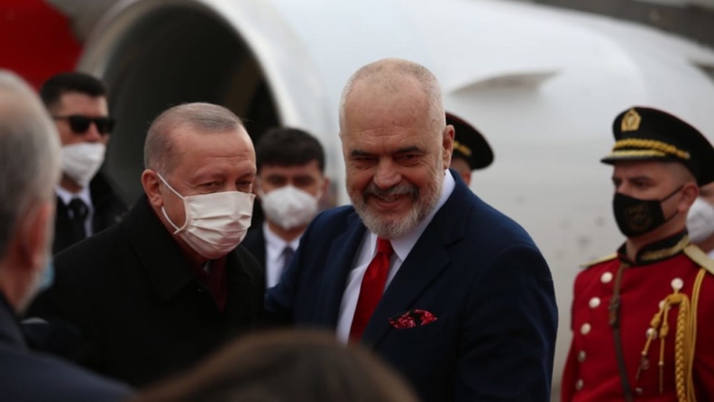 Σχέδιο στρατηγικής "περικύκλωσης" της Ελλάδας από την Τουρκία: Στα Τίρανα ο Ερντογάν