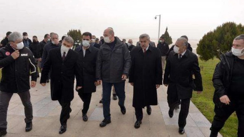 Τούρκος υπουργός επισκέφθηκε την κατεχόμενη Συρία με την συνοδεία της Αλ Κάιντα
