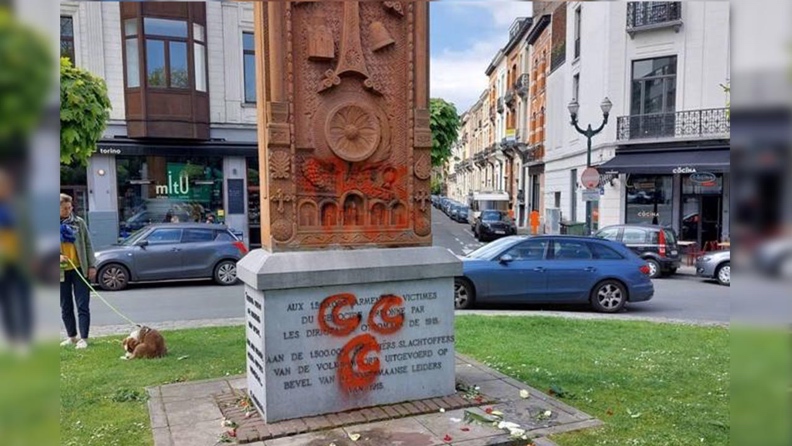 Τούρκοι ρατσιστές βεβήλωσαν το μνημείο της Γενοκτονίας των Αρμενίων στο Βέλγιο