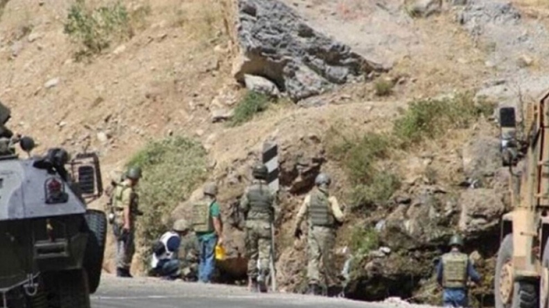 Τουρκία: Οι στρατιώτες βασανίζουν χωρικούς και απαγορεύουν την πρόσβαση σε χωριό