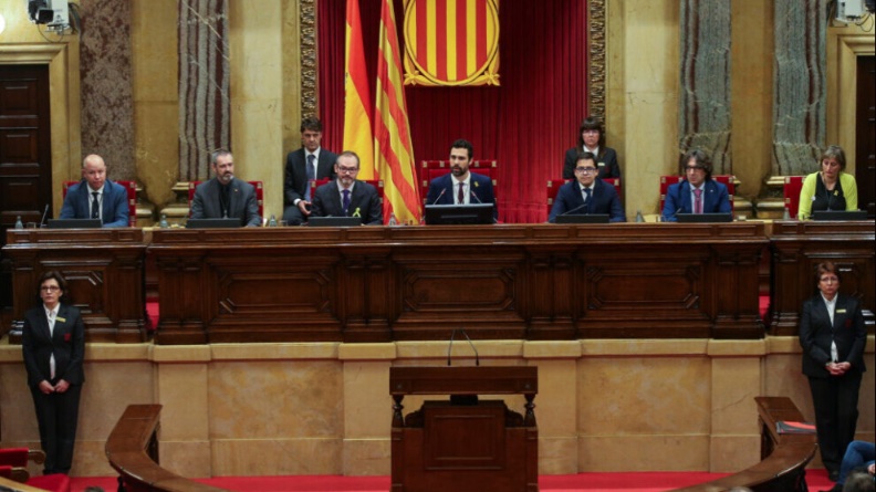 Το κοινοβούλιο της Καταλονίας καταδικάζει τις επιθέσεις εισβολής της Τουρκίας στο Κουρδιστάν