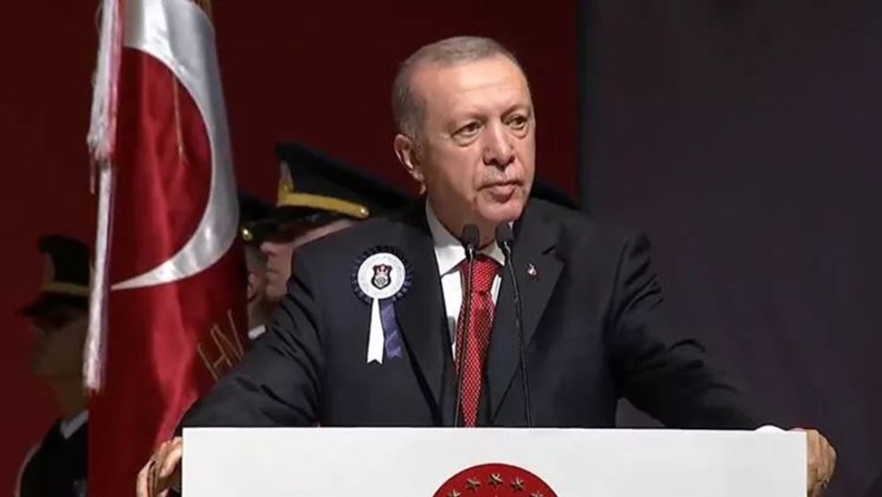Αναδρομή Ερντογάν στο παρελθόν: "Διώξαμε τον Έλληνα και ολοκληρώσαμε με νίκη τον τουρκικό αγώνα"