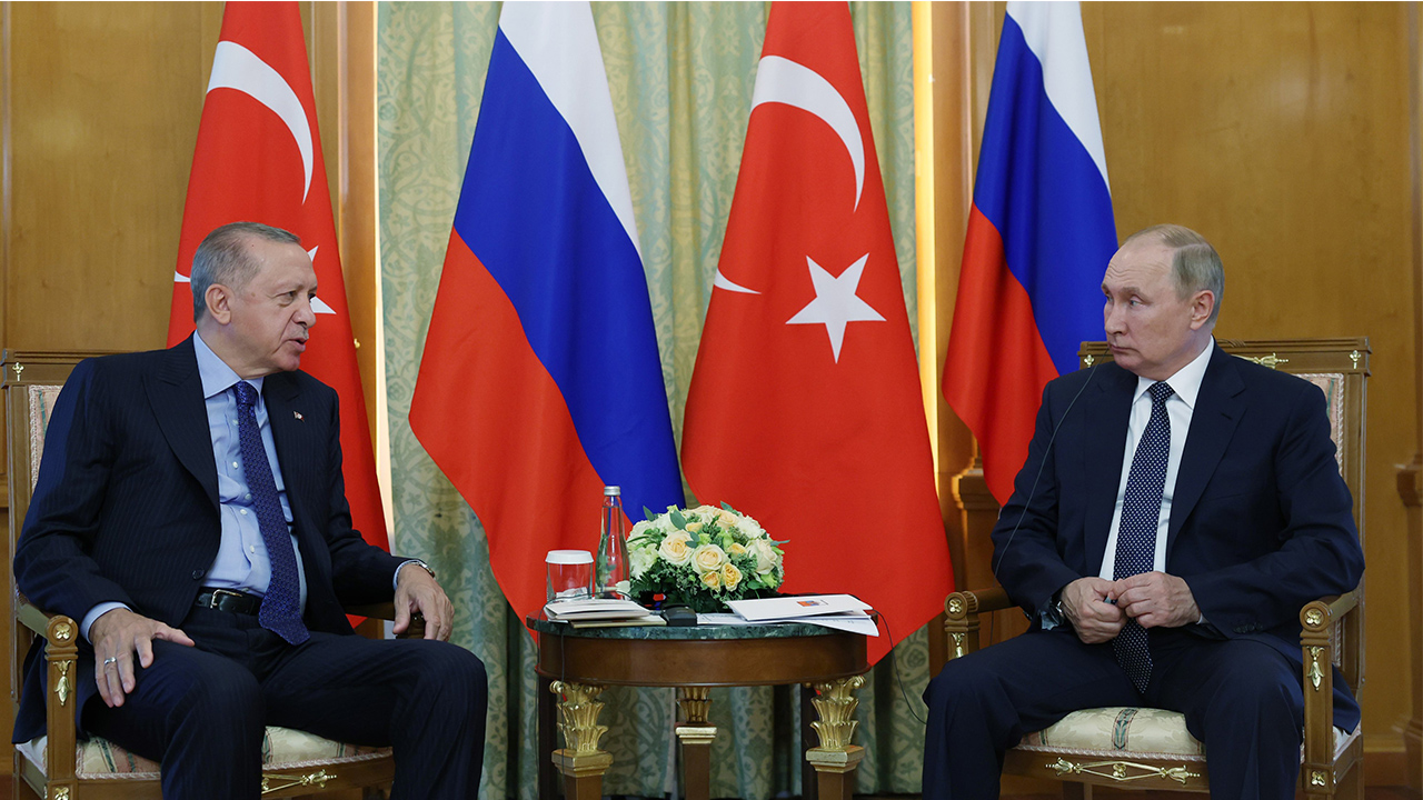 Ο Ερντογάν δήλωσε ότι η Ρωσία ενέκρινε την τουρκική χερσαία επιχείρηση στη βόρεια Συρία