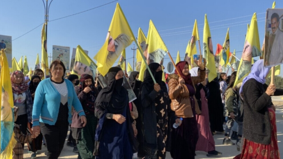 Οι κάτοικοι του Σένγκαλ πραγματοποιούν πορεία διαμαρτυρίας για την απομόνωση του Οτσαλάν