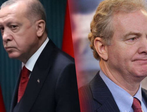 Αμερικανός γερουσιαστής ζητά κυρώσεις στην Τουρκία για πιθανές επιχειρήσεις της στη βορειοανατολική Συρία