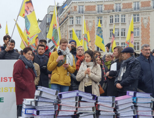 Ευρωπαίοι πολιτικοί ενώνουν την φωνή τους με τρία εκατομμύρια ανθρώπους που ζητούν την αφαίρεση του PKK από τις λίστες “τρομοκρατίας”